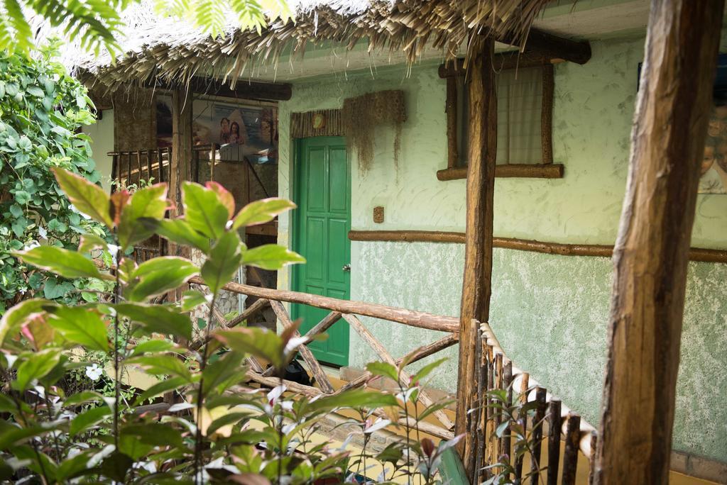 Hostal Dona Chava Pedernales Exterior photo